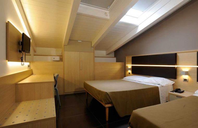 hotellenazioni de zimmer 034